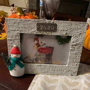 St. Nicholas Square Gray Frame with Snowman and 2020 Plaque 4x6